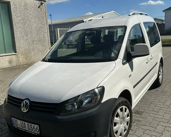 Білий Фольксваген Кадді, об'ємом двигуна 1.6 л та пробігом 286 тис. км за 10500 $, фото 11 на Automoto.ua