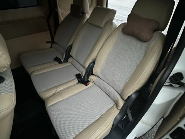 Белый Фольксваген Кадди, объемом двигателя 2 л и пробегом 400 тыс. км за 8800 $, фото 7 на Automoto.ua