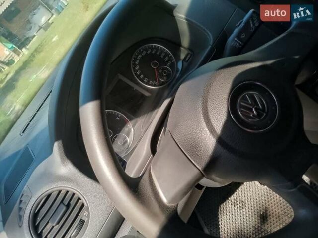 Фольксваген Кадди 2013 в Полтаве на Automoto.ua Белый Фольксваген Кадди, объемом двигателя 1.6 л и пробегом 151 тыс. км за 10500 $, фото 19 на Automoto.ua