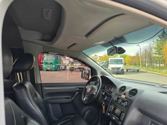 Фольксваген Кадди 2014 в Хмельницком на Automoto.ua Белый Фольксваген Кадди, объемом двигателя 2 л и пробегом 253 тыс. км за 11999 $, фото 18 на Automoto.ua