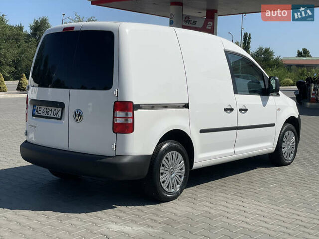 Белый Фольксваген Кадди, объемом двигателя 1.6 л и пробегом 230 тыс. км за 6900 $, фото 6 на Automoto.ua