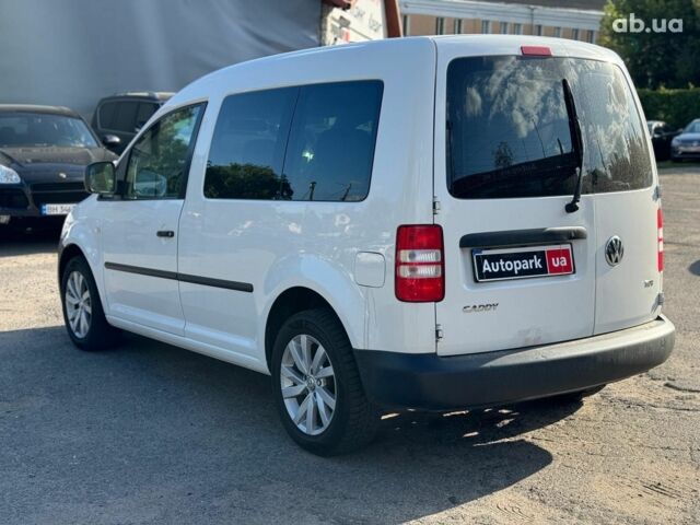 Белый Фольксваген Кадди, объемом двигателя 1.6 л и пробегом 220 тыс. км за 11890 $, фото 6 на Automoto.ua