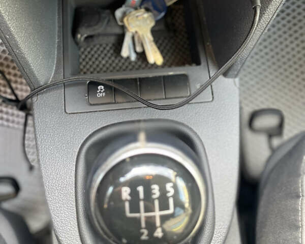 Білий Фольксваген Кадді, об'ємом двигуна 1.6 л та пробігом 195 тис. км за 13850 $, фото 22 на Automoto.ua