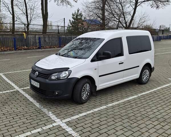 Белый Фольксваген Кадди, объемом двигателя 1.6 л и пробегом 315 тыс. км за 9200 $, фото 7 на Automoto.ua