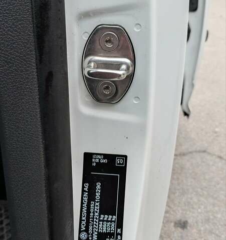 Белый Фольксваген Кадди, объемом двигателя 1.6 л и пробегом 350 тыс. км за 11200 $, фото 40 на Automoto.ua