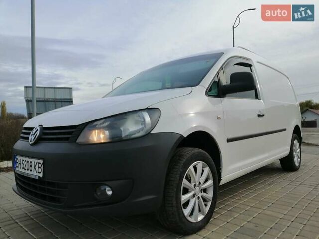 Білий Фольксваген Кадді, об'ємом двигуна 1.6 л та пробігом 323 тис. км за 8300 $, фото 4 на Automoto.ua