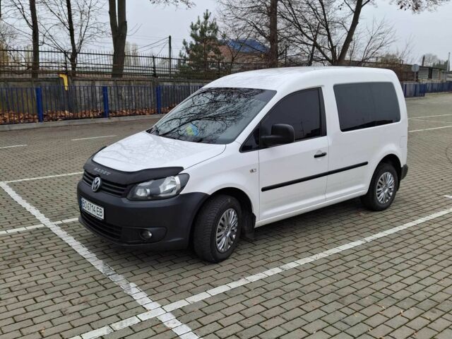 Белый Фольксваген Кадди, объемом двигателя 1.6 л и пробегом 315 тыс. км за 9200 $, фото 7 на Automoto.ua