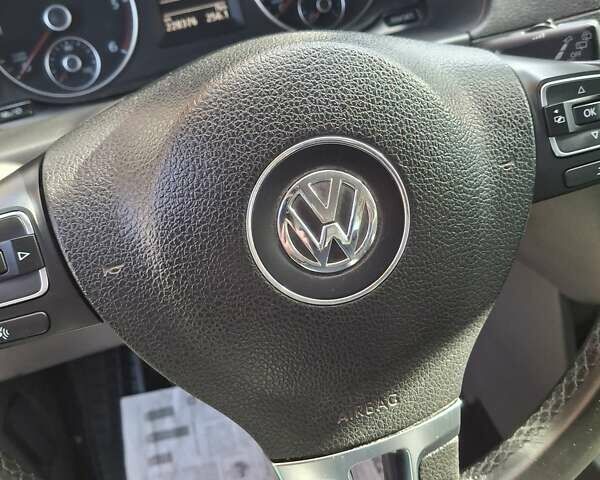 Белый Фольксваген Кадди, объемом двигателя 1.6 л и пробегом 228 тыс. км за 11950 $, фото 9 на Automoto.ua