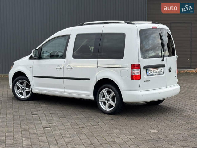Белый Фольксваген Кадди, объемом двигателя 1.6 л и пробегом 227 тыс. км за 11500 $, фото 13 на Automoto.ua