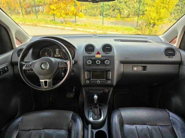 Фольксваген Кадди 2014 в Хмельницком на Automoto.ua Белый Фольксваген Кадди, объемом двигателя 2 л и пробегом 253 тыс. км за 11999 $, фото 6 на Automoto.ua