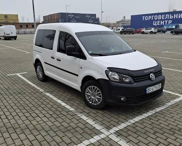Белый Фольксваген Кадди, объемом двигателя 1.6 л и пробегом 315 тыс. км за 9200 $, фото 10 на Automoto.ua