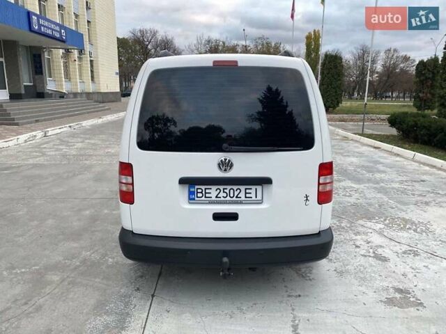 Белый Фольксваген Кадди, объемом двигателя 2 л и пробегом 250 тыс. км за 11700 $, фото 5 на Automoto.ua