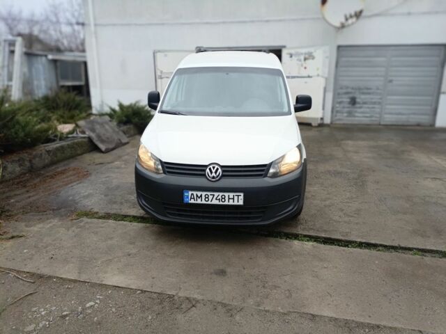 Белый Фольксваген Кадди, объемом двигателя 1.6 л и пробегом 265 тыс. км за 9500 $, фото 3 на Automoto.ua