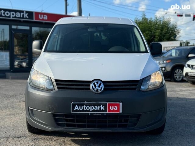 Белый Фольксваген Кадди, объемом двигателя 1.6 л и пробегом 220 тыс. км за 11890 $, фото 1 на Automoto.ua