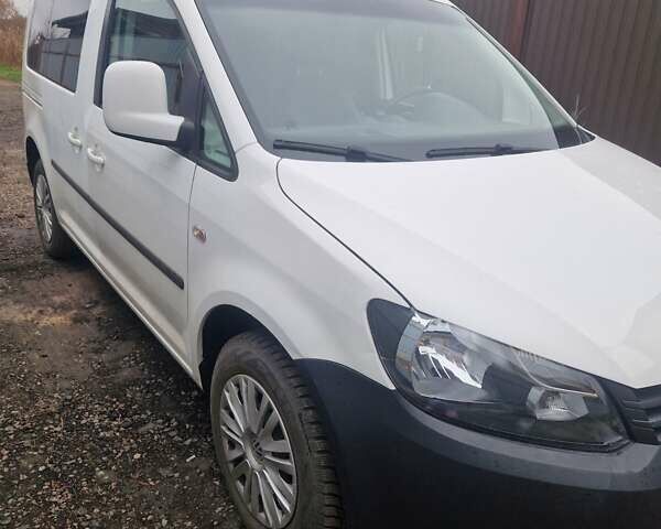 Фольксваген Кадді 2014 у Броварах на Automoto.ua Білий Фольксваген Кадді, об'ємом двигуна 1.6 л та пробігом 217 тис. км за 10700 $, фото 8 на Automoto.ua