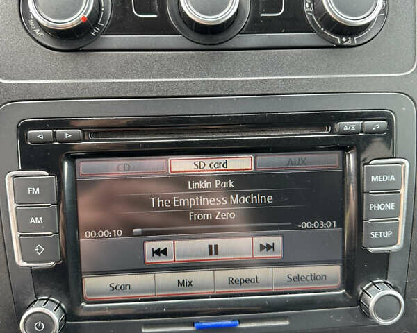 Фольксваген Кадді 2014 у Києві на Automoto.ua Білий Фольксваген Кадді, об'ємом двигуна 1.2 л та пробігом 141 тис. км за 9000 $, фото 16 на Automoto.ua