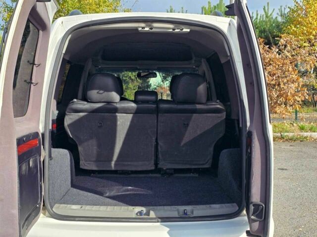 Фольксваген Кадди 2014 в Хмельницком на Automoto.ua Белый Фольксваген Кадди, объемом двигателя 2 л и пробегом 253 тыс. км за 11999 $, фото 5 на Automoto.ua