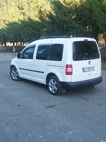 Белый Фольксваген Кадди, объемом двигателя 1.6 л и пробегом 266 тыс. км за 11500 $, фото 11 на Automoto.ua