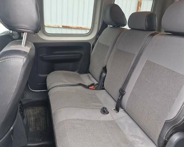 Фольксваген Кадді 2014 у Броварах на Automoto.ua Білий Фольксваген Кадді, об'ємом двигуна 1.6 л та пробігом 217 тис. км за 10700 $, фото 5 на Automoto.ua