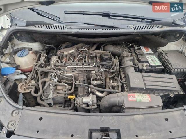 Фольксваген Кадді 2014 у Броварах на Automoto.ua Білий Фольксваген Кадді, об'ємом двигуна 1.6 л та пробігом 217 тис. км за 10700 $, фото 10 на Automoto.ua