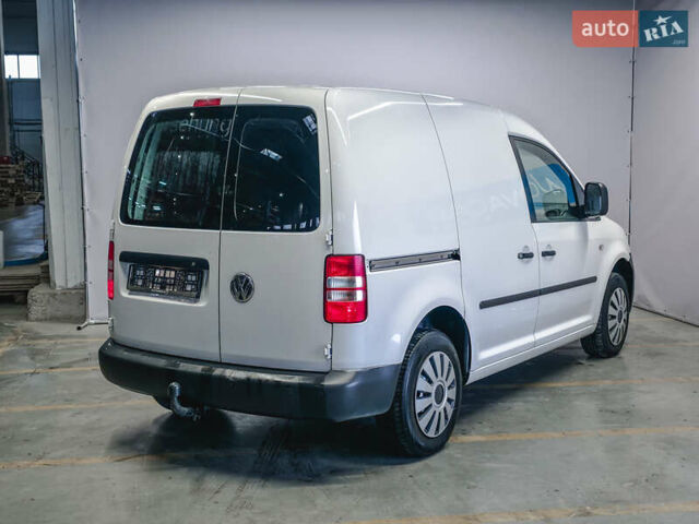 Белый Фольксваген Кадди, объемом двигателя 1.6 л и пробегом 298 тыс. км за 6600 $, фото 24 на Automoto.ua