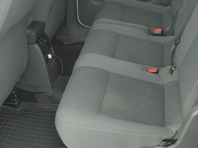 Фольксваген Кадди 2014 в Днепре (Днепропетровске) на Automoto.ua Белый Фольксваген Кадди, объемом двигателя 1.6 л и пробегом 289 тыс. км за 11999 $, фото 6 на Automoto.ua