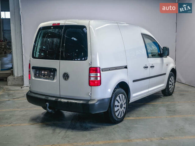Белый Фольксваген Кадди, объемом двигателя 1.6 л и пробегом 298 тыс. км за 6600 $, фото 6 на Automoto.ua