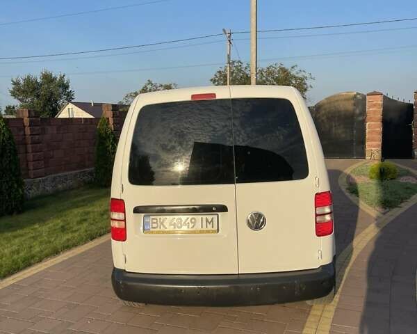 Белый Фольксваген Кадди, объемом двигателя 1.6 л и пробегом 326 тыс. км за 6350 $, фото 17 на Automoto.ua