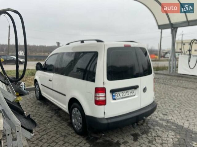 Фольксваген Кадди 2014 в Хмельницком на Automoto.ua Белый Фольксваген Кадди, объемом двигателя 1.6 л и пробегом 310 тыс. км за 10900 $, фото 2 на Automoto.ua