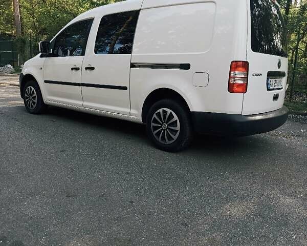 Белый Фольксваген Кадди, объемом двигателя 1.6 л и пробегом 190 тыс. км за 9800 $, фото 7 на Automoto.ua