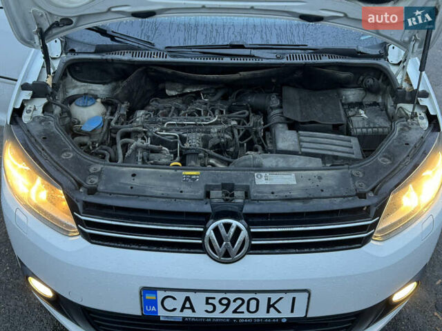 Белый Фольксваген Кадди, объемом двигателя 1.6 л и пробегом 418 тыс. км за 9900 $, фото 18 на Automoto.ua