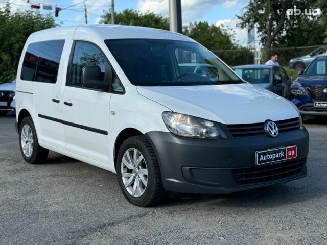 Белый Фольксваген Кадди, объемом двигателя 1.6 л и пробегом 220 тыс. км за 11890 $, фото 2 на Automoto.ua