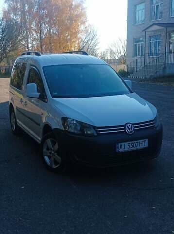 Белый Фольксваген Кадди, объемом двигателя 1.6 л и пробегом 266 тыс. км за 11500 $, фото 7 на Automoto.ua