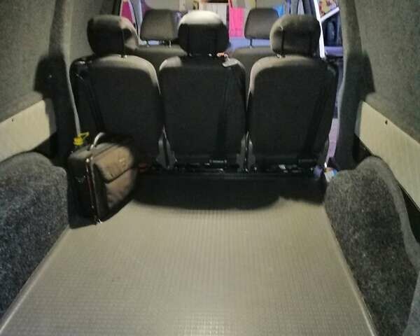 Білий Фольксваген Кадді, об'ємом двигуна 1.6 л та пробігом 323 тис. км за 8300 $, фото 7 на Automoto.ua