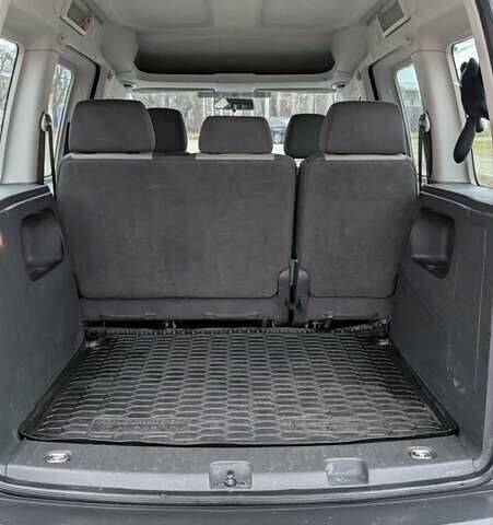 Белый Фольксваген Кадди, объемом двигателя 1.6 л и пробегом 350 тыс. км за 11200 $, фото 23 на Automoto.ua