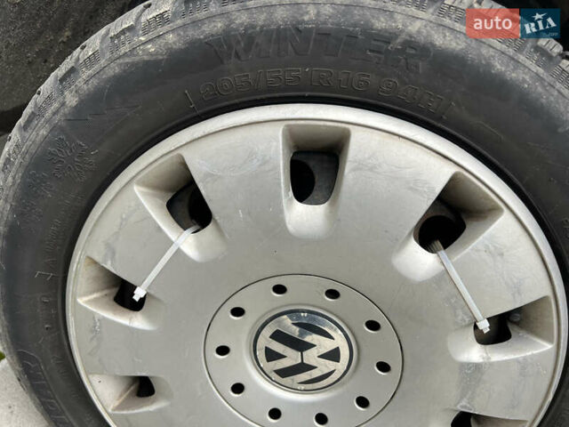 Фольксваген Кадди 2014 в Боярка на Automoto.ua Белый Фольксваген Кадди, объемом двигателя 1.6 л и пробегом 342 тыс. км за 11800 $, фото 15 на Automoto.ua