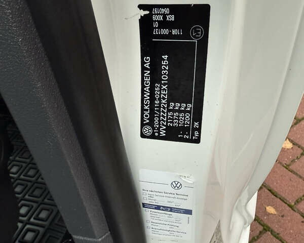 Белый Фольксваген Кадди, объемом двигателя 2 л и пробегом 255 тыс. км за 11500 $, фото 34 на Automoto.ua