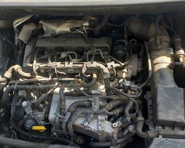 Білий Фольксваген Кадді, об'ємом двигуна 1.97 л та пробігом 215 тис. км за 15800 $, фото 10 на Automoto.ua