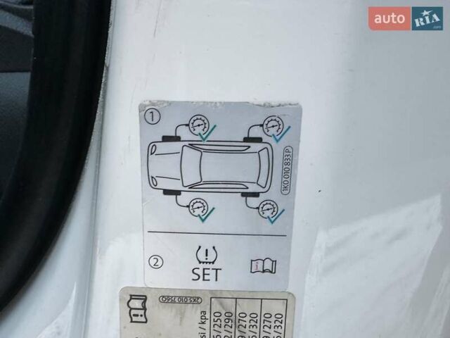 Белый Фольксваген Кадди, объемом двигателя 1.6 л и пробегом 272 тыс. км за 12200 $, фото 47 на Automoto.ua