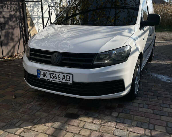 Белый Фольксваген Кадди, объемом двигателя 1.6 л и пробегом 248 тыс. км за 8500 $, фото 4 на Automoto.ua