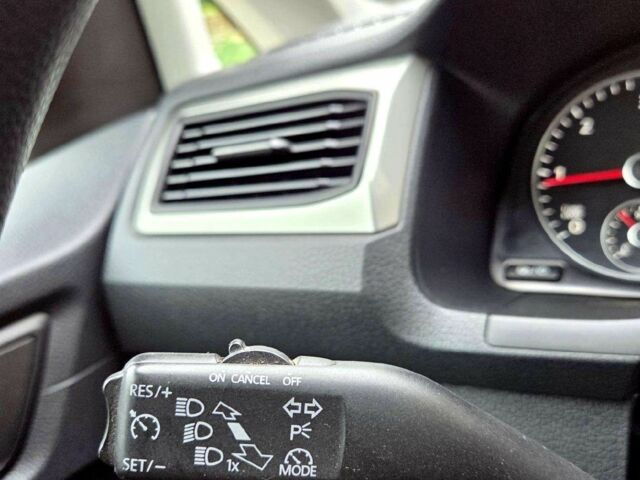 Білий Фольксваген Кадді, об'ємом двигуна 2 л та пробігом 280 тис. км за 8000 $, фото 13 на Automoto.ua