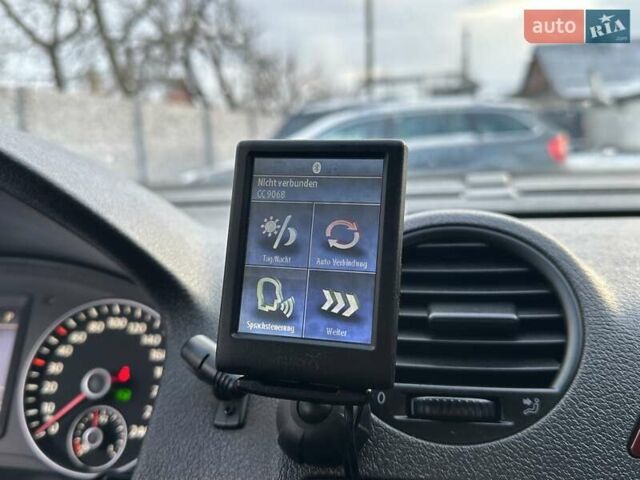 Белый Фольксваген Кадди, объемом двигателя 1.6 л и пробегом 272 тыс. км за 12200 $, фото 58 на Automoto.ua