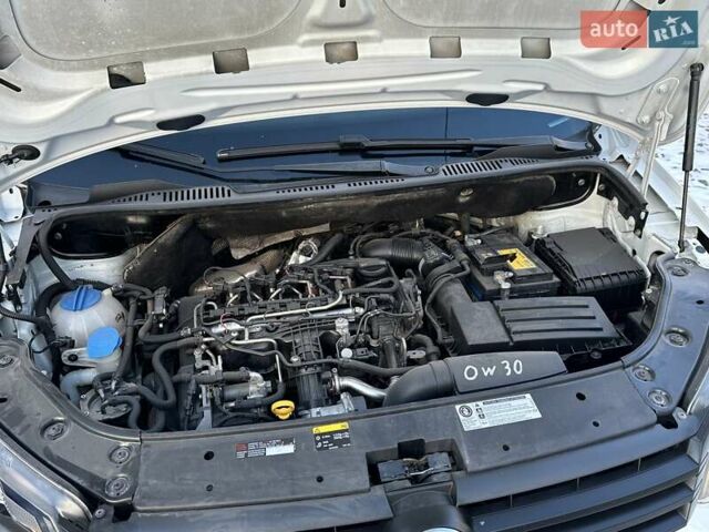 Белый Фольксваген Кадди, объемом двигателя 1.6 л и пробегом 272 тыс. км за 12200 $, фото 132 на Automoto.ua