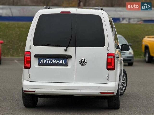 Белый Фольксваген Кадди, объемом двигателя 1.97 л и пробегом 300 тыс. км за 13500 $, фото 20 на Automoto.ua