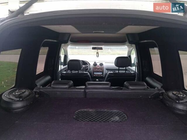 Белый Фольксваген Кадди, объемом двигателя 1.6 л и пробегом 194 тыс. км за 10300 $, фото 6 на Automoto.ua