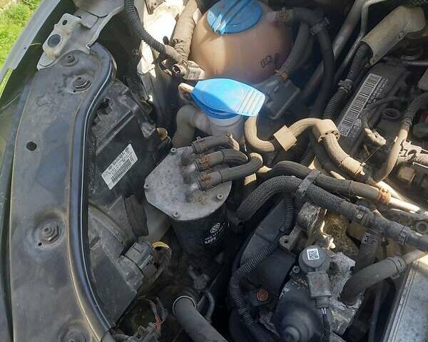Білий Фольксваген Кадді, об'ємом двигуна 1.97 л та пробігом 215 тис. км за 15800 $, фото 9 на Automoto.ua