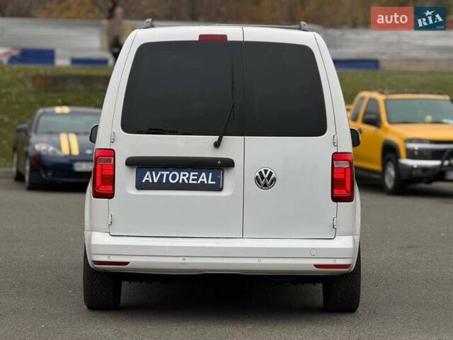 Белый Фольксваген Кадди, объемом двигателя 1.97 л и пробегом 300 тыс. км за 13500 $, фото 21 на Automoto.ua