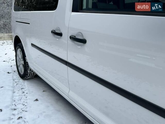 Белый Фольксваген Кадди, объемом двигателя 1.6 л и пробегом 272 тыс. км за 12200 $, фото 21 на Automoto.ua