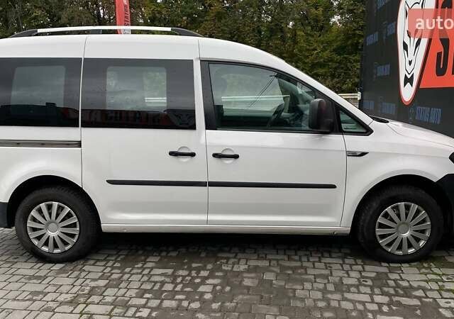 Белый Фольксваген Кадди, объемом двигателя 1.97 л и пробегом 142 тыс. км за 11700 $, фото 10 на Automoto.ua