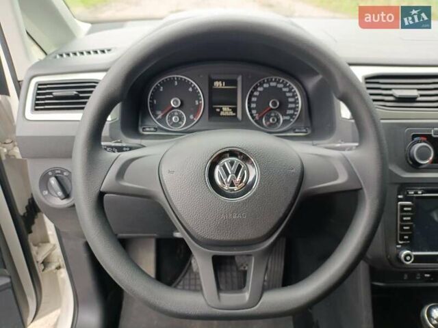 Білий Фольксваген Кадді, об'ємом двигуна 2 л та пробігом 254 тис. км за 13800 $, фото 33 на Automoto.ua